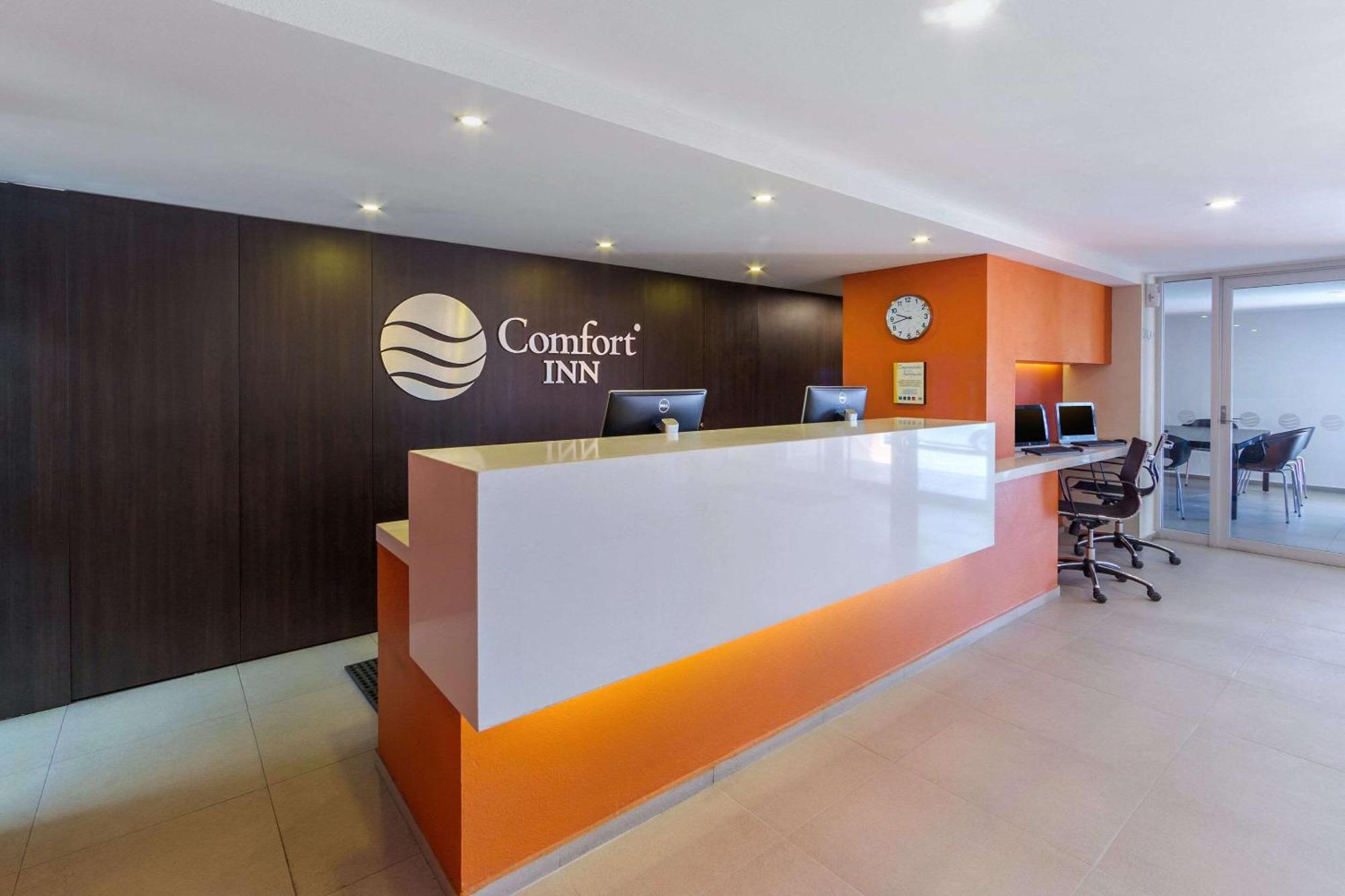 Comfort Inn San Luis Potosí Exteriör bild